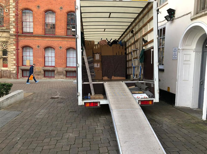 commercial-removals-side-1 commercial-removals-side-1